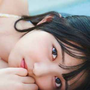 乃木坂46五百城茉央1st写真集『未来の作り方』より花柄ビキニショット解禁