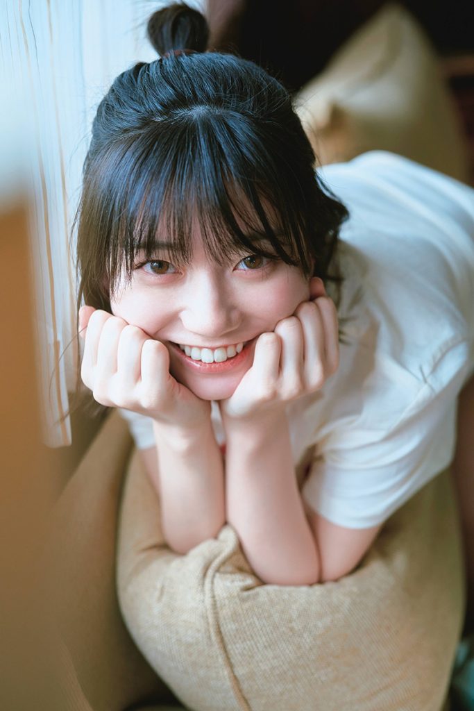 『瀬戸環奈1st 写真集 emerald』よりお気に入りに挙げたカット