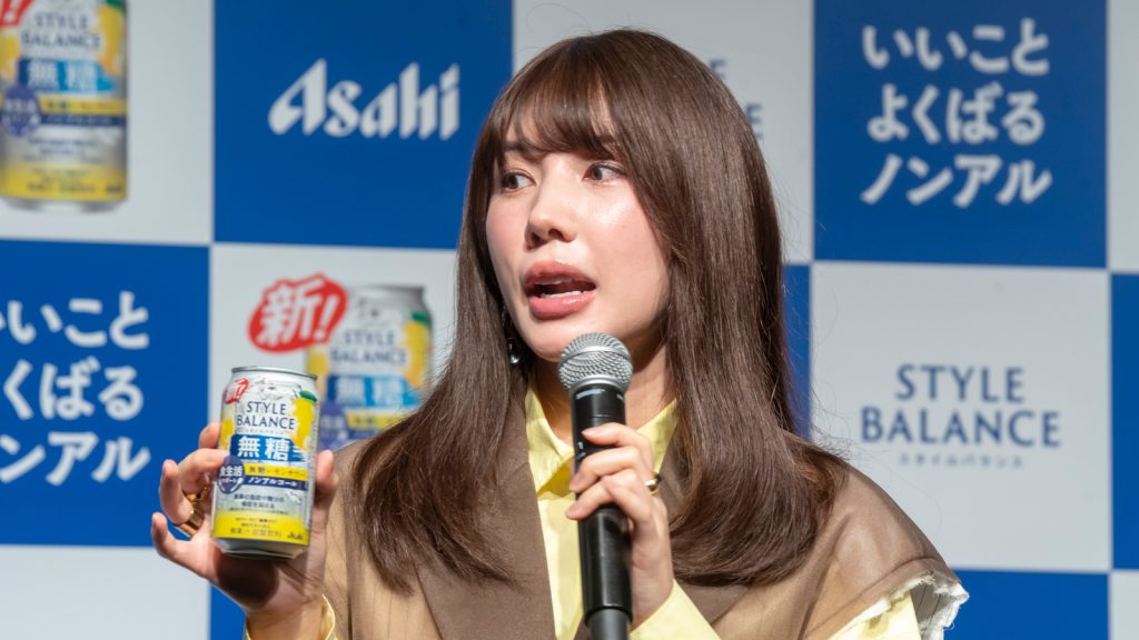 「アサヒスタイルバランス食生活サポート 無糖レモンサワーノンアルコール」新CM発表会に出席した仲里依紗