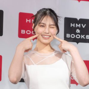 相楽伊織、グラビア誌を席巻…2025年はデジタル写真集配信数No.1を目指す