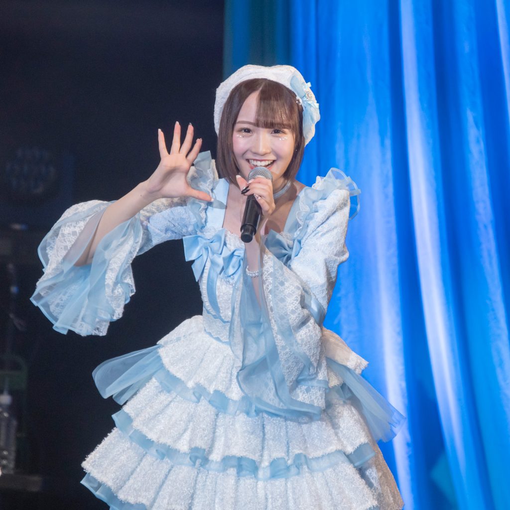 『ラフ×ラフ 2nd Anniversary LIVE AKO～あかるくカワイく面白く！～』より