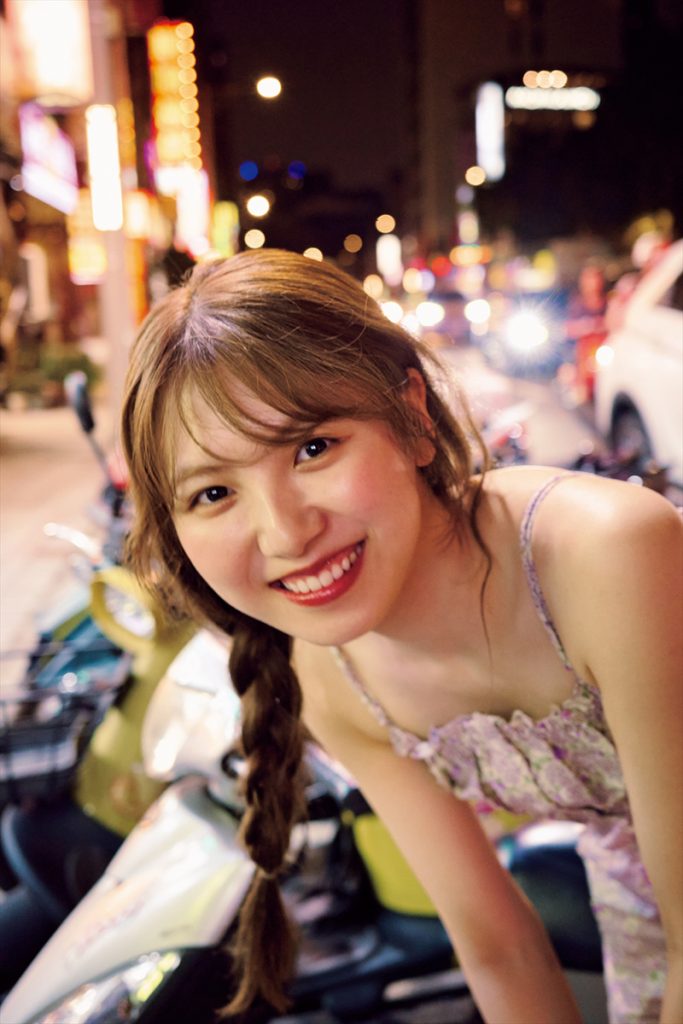 SKE48菅原茉椰2nd写真集『Opportunity』より