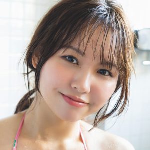 進化したド迫力ボディー…本郷柚巴『週プレ』表紙を飾る