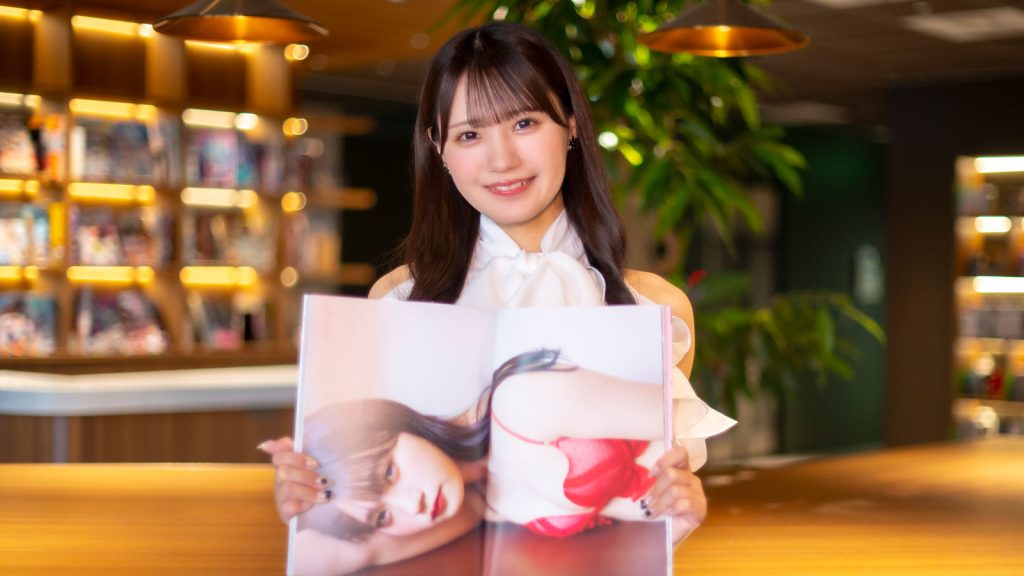 1st写真集『可愛いと言って欲しい』を発売したSKE48・中野愛理がお気に入りカットを提示