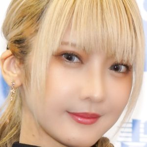 火将ロシエル、魅惑の“狐×巫女”コス画像を公開「なんとステキな巫女さん」「めっちゃ魅力的な狐さんだなー」