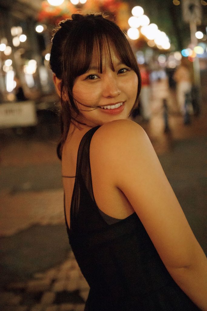 本郷柚巴3rd写真集より