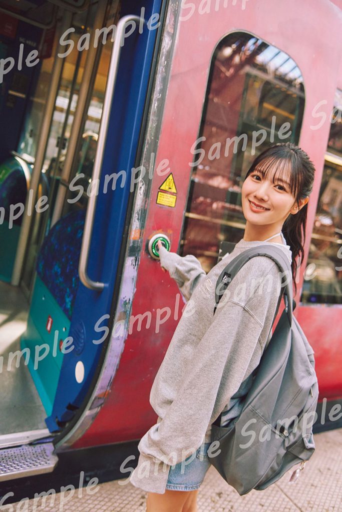 日向坂46・河田陽菜2nd写真集『テイクオフ』ヨドバシ京都店、ヨドバシ・ドット・コム限定ポストカード