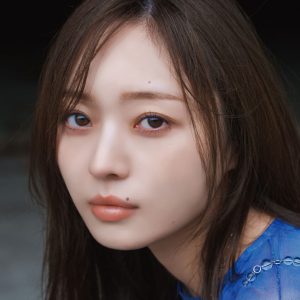 乃木坂46梅澤美波、“強さ、やさしさ、美しさ”あふれるグラビアショット
