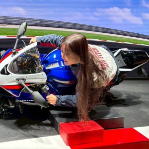 坂元誉梨の『初心者バイク女子の奮闘日記』#43「展示会に行ってきました」