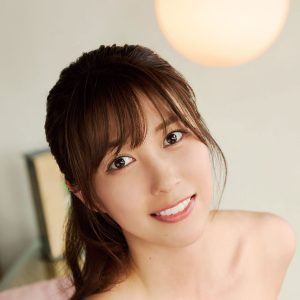 温泉番組『秘湯ロマン』で話題の美女、ラストDVDで魅了する感動のFinale