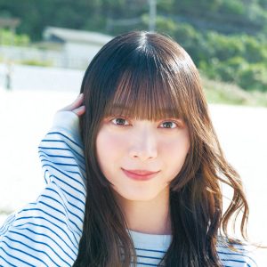 櫻坂46森田ひかると過ごす幸せ全開クリスマス!『週刊少年マガジン』表紙&巻頭を飾る