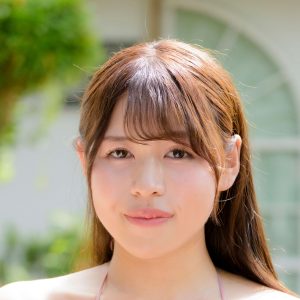 業界屈指の“Juicy Body”須能咲良、旅先の南国で見せたアバンチュールにドキッ