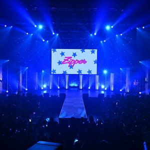 「ラフ×ラフ」「Rain Tree」によるランウェイで『Zipper×NIG FES』開幕