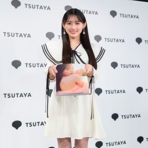 乃木坂46川﨑桜、写真集会見恒例の質問「自己採点するなら?」に『“さく点”満点』と回答