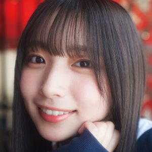 日向坂46 大野愛実インタビュー|「クヨクヨしていちゃいけない」五期生曲『ジャーマンアイリス』、16thシングル『クリフハンガー』で中心に立った彼女が掲げるセンター像