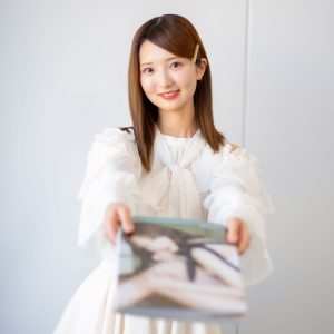 元SKE48藤本冬香、初写真集は“無防備な私” 初の海外タイで魅せた大人の一面