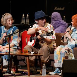 PUFFY30周年記念ライブ開催!奥田民生もサプライズ登場「30周年ってマジ?」
