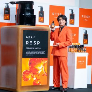SixTONES森本慎太郎、火薬や汗で傷む髪を語る「ケアはしっかり」レチスパの使用感も紹介