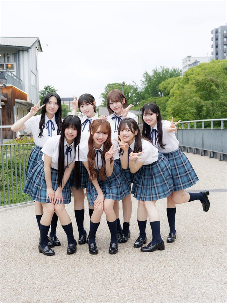 『日経エンタテインメント!SKE48 8期生 フォトブック〜約束。〜』(日経BP)撮影/青山裕企