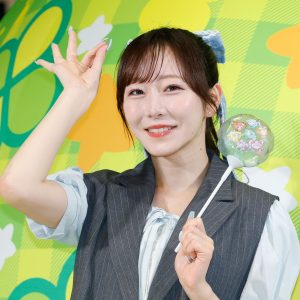 FRUITS ZIPPER真中まなが“ぷかぷか”の世界へ 渋谷に誕生した『KAWAII FRIENDS PUKA PUKA PARK』をひと足先に体験
