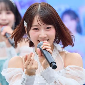 “夏の恋の衣替え”を歌う新曲『冬服に着替えたら』 STU48が豊洲で初パフォーマンス